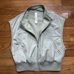 ALO Yoga Light Green Sleeveless Vest